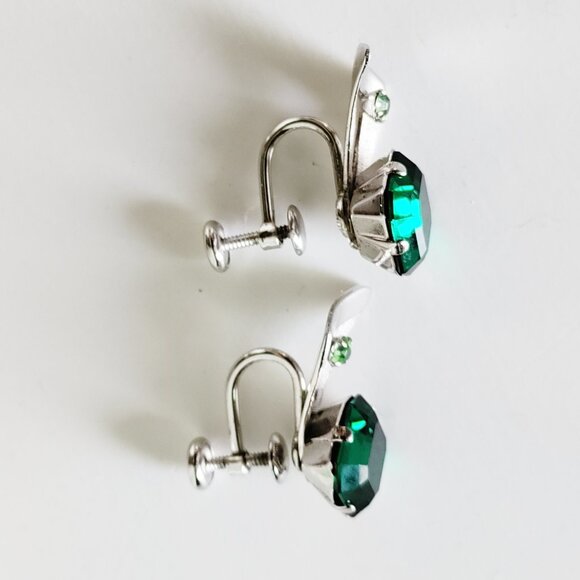 Stunning Van Dell Sterling & Emerald Cut Green Glass Rhinestone Earrings 1950s - Picture 6 of 10